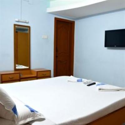 фото отеля Hotel Dee Royal Nest