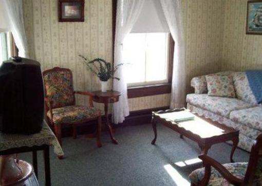 фото отеля Highland Inn Monterey (Virginia)