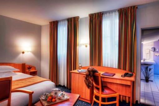 фото отеля Best Western Bordeaux Bayonne Etche-Ona