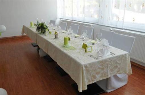 фото отеля Hotel Bor & Grad Hrib Preddvor