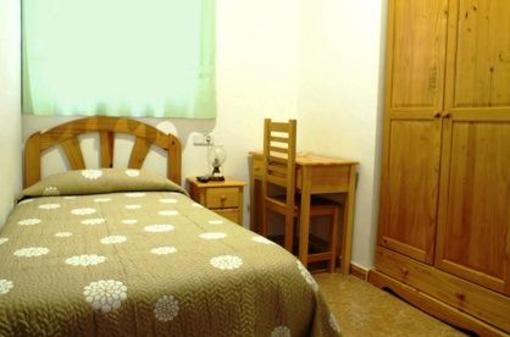 фото отеля Hostal Las Torres
