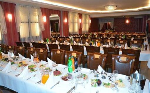 фото отеля Dworek Tryumf Hotel Ksiezyno