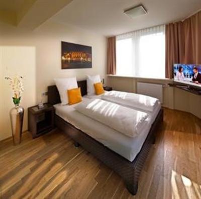 фото отеля Hotel Austria Mainz