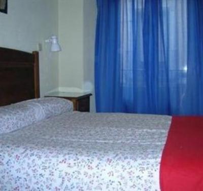 фото отеля Hostal Los Perales