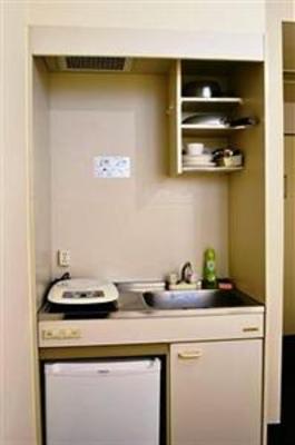 фото отеля Apartment Hotel Shinjuku