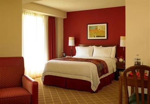 фото отеля Residence Inn Arlington Rosslyn