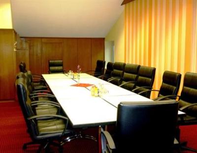 фото отеля Kongress-Hotel im Kolpinghaus St. Erhard