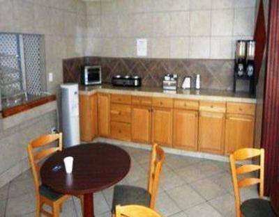 фото отеля Knights Inn Provo