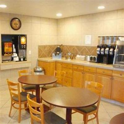 фото отеля Knights Inn Provo