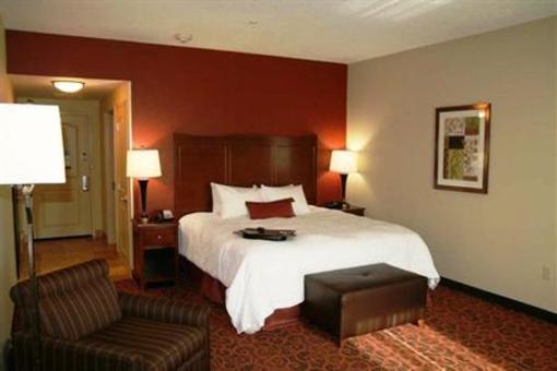 фото отеля Hampton Inn Tomah