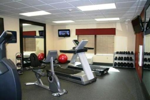 фото отеля Hampton Inn Tomah