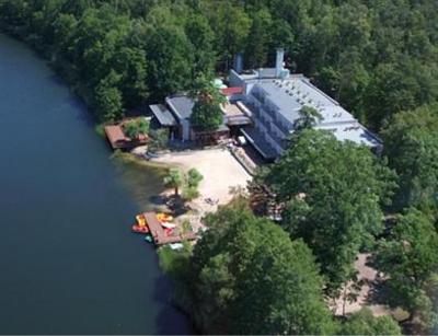 фото отеля Hotel Nad Jeziorem Bialym Witkowo