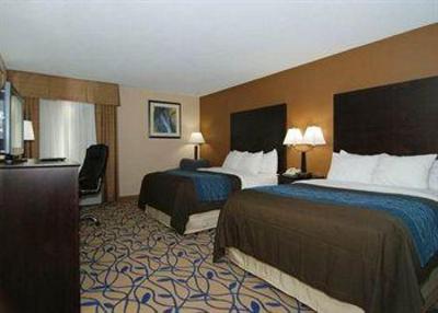 фото отеля Comfort Inn Bourbonnais