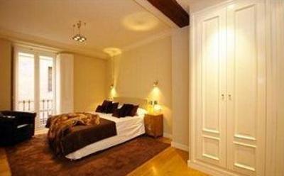 фото отеля Trinitarios Apartment