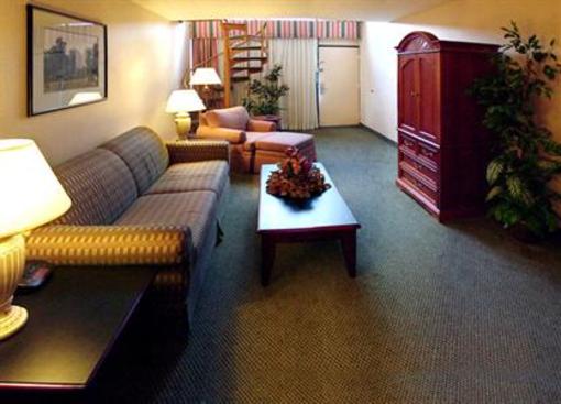 фото отеля Holiday Inn Harrisburg Hershey