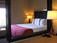 Holiday Inn Boise Airport