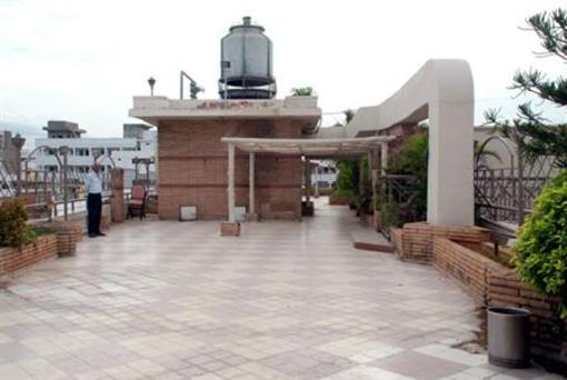 фото отеля Hotel Rajdhani Hyderabad