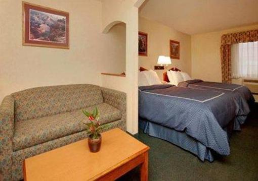 фото отеля Comfort Suites Airport Tucson