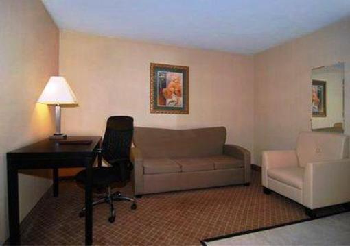 фото отеля Comfort Inn North Columbus (Ohio)