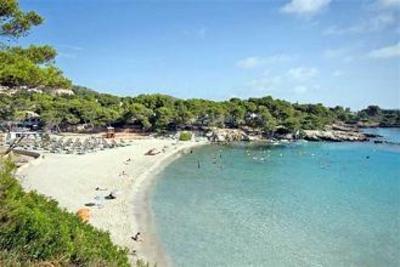 фото отеля Beach Club Font de Sa Cala