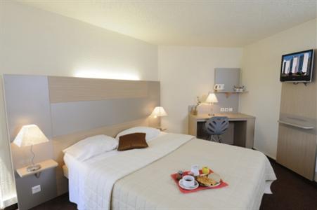 фото отеля Kyriad Hotel Montelimar