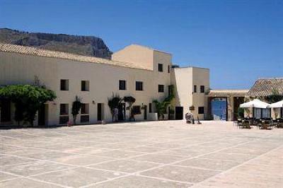 фото отеля FH Tonnara Di Bonagia Resort