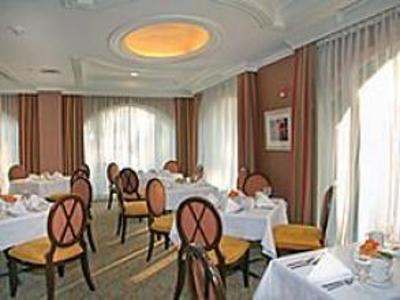 фото отеля The Franklin Hotel Chapel Hill