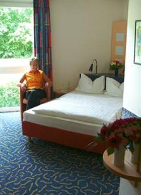 фото отеля Quality Hotel Am Tierpark Gotha