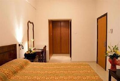 фото отеля Ramee Guestline Hotel Apartment 2 Dubai