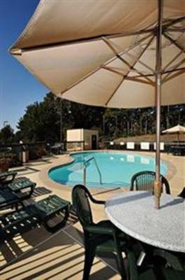фото отеля Hampton Inn Atlanta - Cumberland Mall / NW