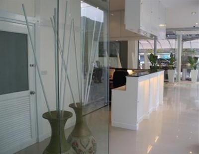 фото отеля Santi White Hotel Phuket