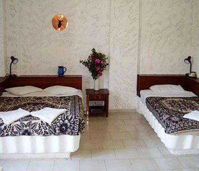 фото отеля Summer Lodge Platanias