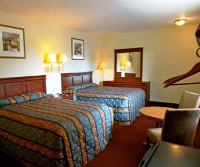 фото отеля Whispering Pines Motel White Stone