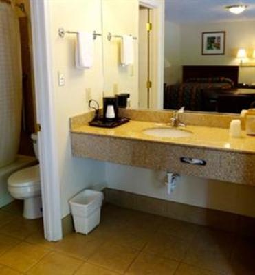 фото отеля Whispering Pines Motel White Stone