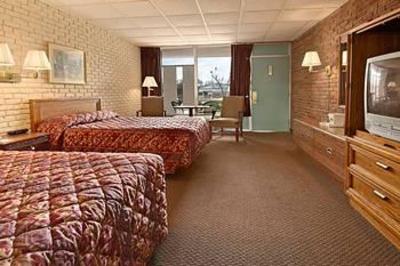 фото отеля Knights Inn And Conference Center