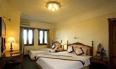 фото отеля Riverside Hotel Saigon