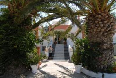фото отеля Agios Stefanos Studios & Apartments