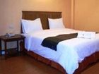 фото отеля Sri Chumphon Hotel