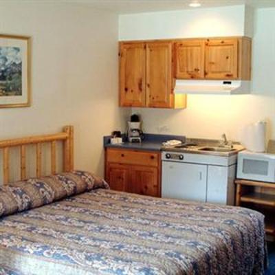 фото отеля Edgewater Inn Shady Cove