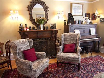 фото отеля McGee's Inn Ottawa
