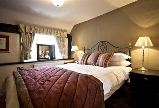 фото отеля The Bull Inn Sonning