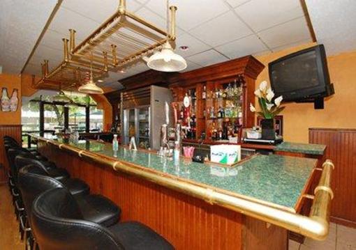 фото отеля Econo Lodge Inn & Suites Shamokin Dam