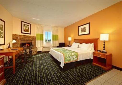 фото отеля Fairfield Inn & Suites Pigeon Forge
