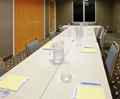 фото отеля Holiday Inn Express Fort Smith
