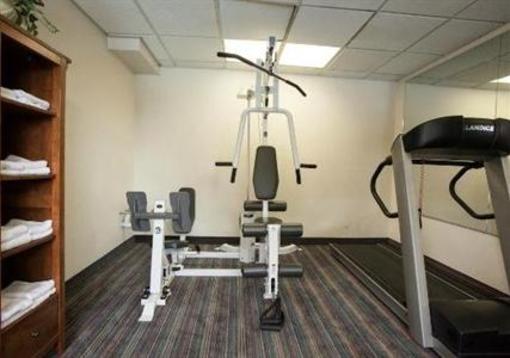 фото отеля Lancaster Red Roof Inn