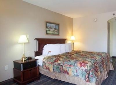 фото отеля Lancaster Red Roof Inn