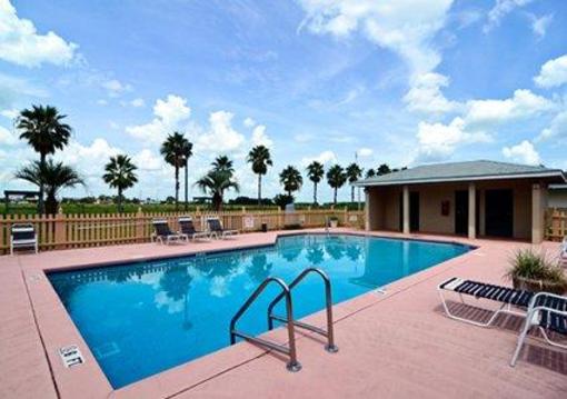 фото отеля Rodeway Inn And Suites Haines City