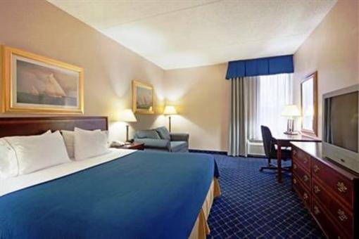 фото отеля Holiday Inn Express Lawrence Andover