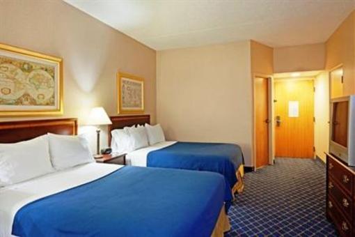 фото отеля Holiday Inn Express Lawrence Andover