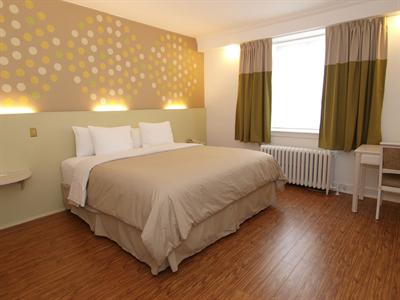 фото отеля Hotel St-Denis